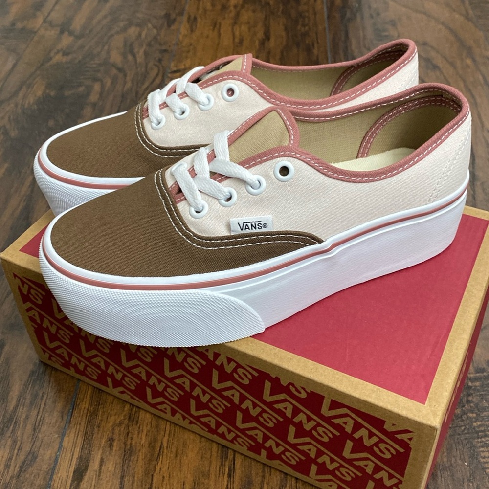VANS AUTHENTIC STACKFORM BRAND 🔥 NEW